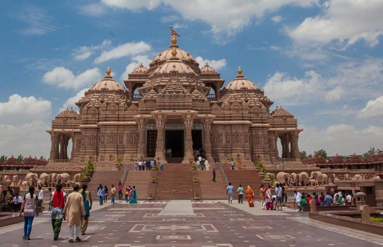 swaminarayan-akshardham-temple-gujarat-swan-tours-travel