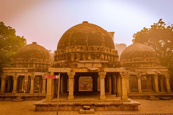 7 Famous Historical Monuments In Delhi For History Buffs Swan Tours 8746