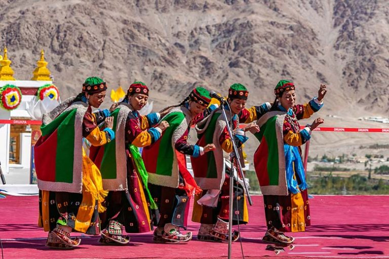 List of Top 9 Must Visit Dances of Ladakh by