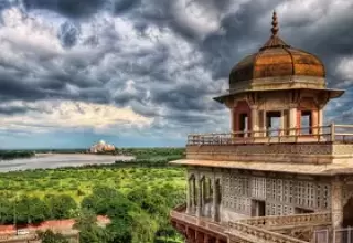 Magnificent Agra Tour Package from Hyderabad