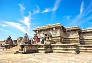 Lucknow to South India Tour Packages