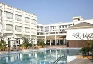 THE TREEHOUSE HOTEL CLUB & SPA, BHIWADI